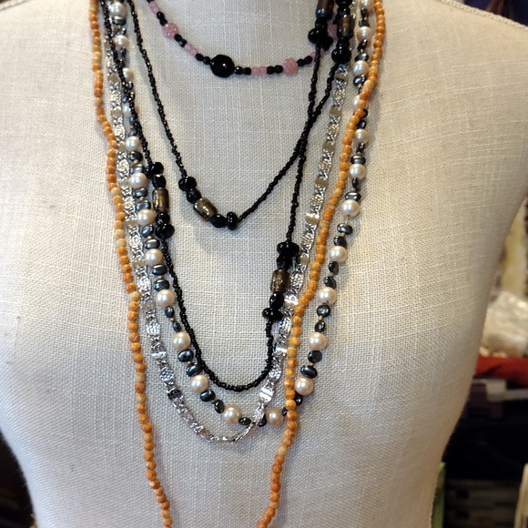 Multi-Layered Beaded Necklace Set - Picture 1 of 1